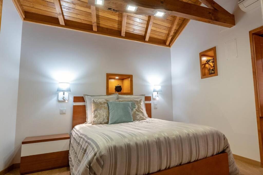 Casa Largo S Lourenco E Casa Da Videira Mazes Экстерьер фото